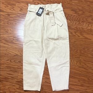 Who What Wear Cream Denim Pants